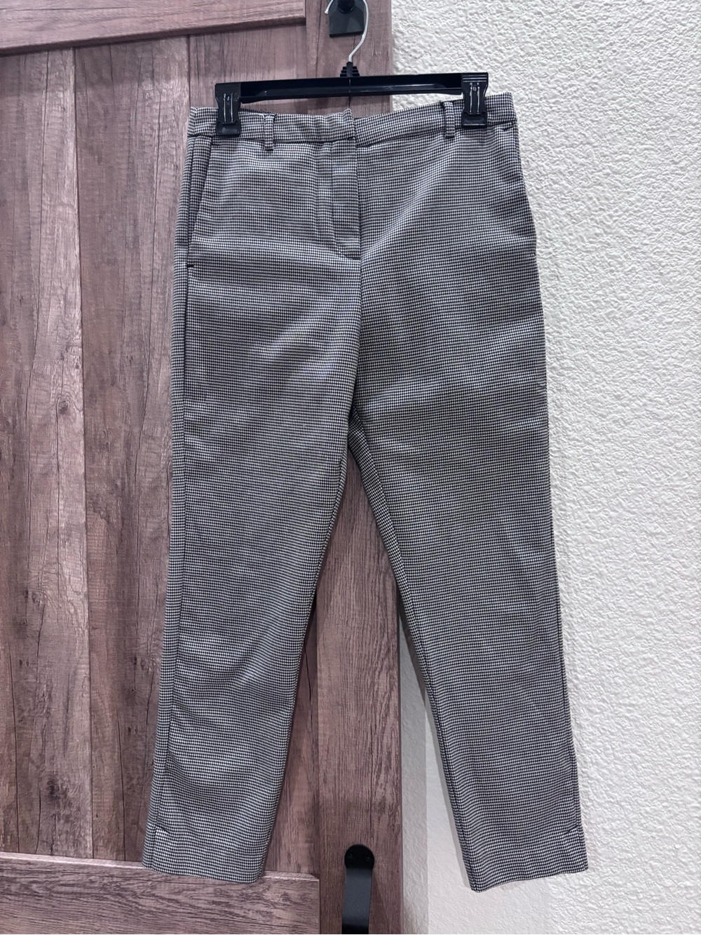 Straight-Leg Black/White Houndstooth Pants
